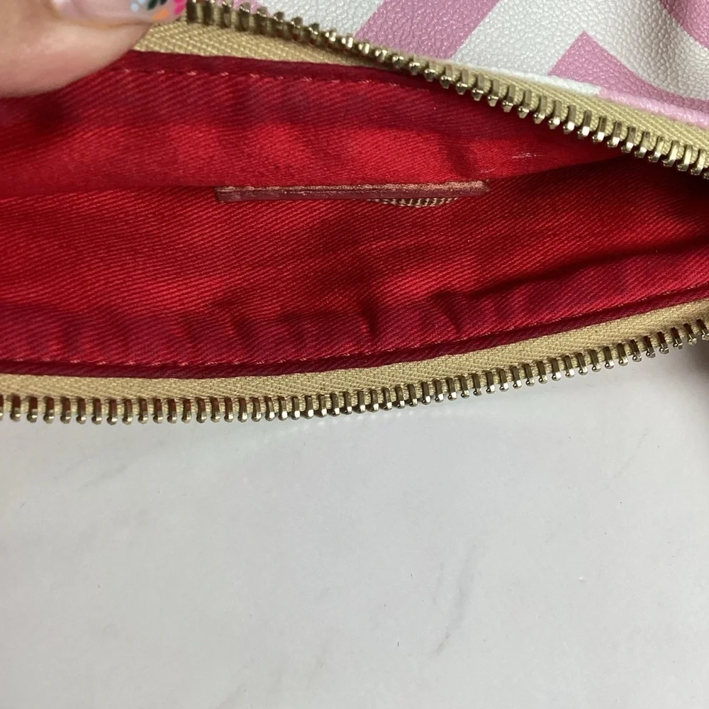 Dooney & Bourke #5guj chic
